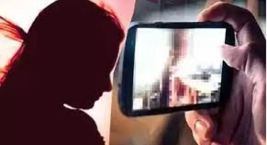 Ilustrasi video viral Kepal Dinas Batam yang ditanggapi pengamat politik terkait klaim teknologi AI